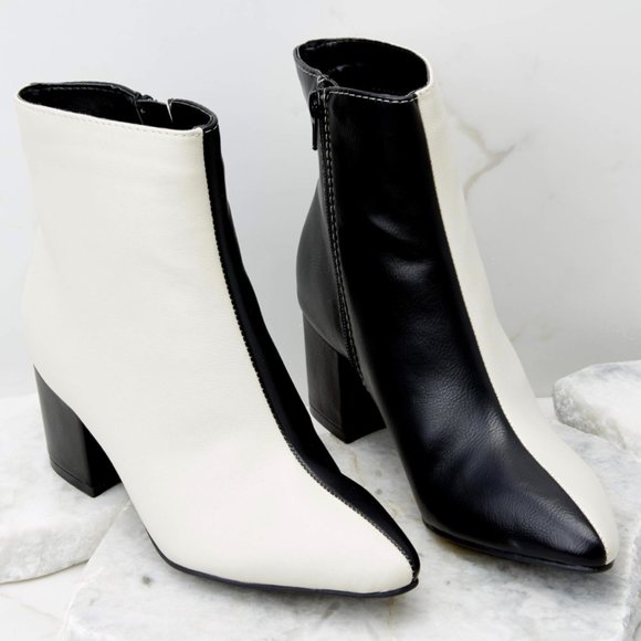 CANT CHOOSE BLACK AND WHITE BOOTIE - Picture 2 of 5